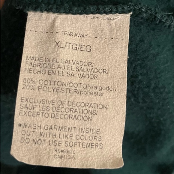 Men’s XL Under Armour hoodie - Picture 3 of 4